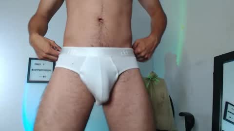 Snapshot of hotboyneon490 chatting on 09.22.25 Alex Neon online show from 09.22.25