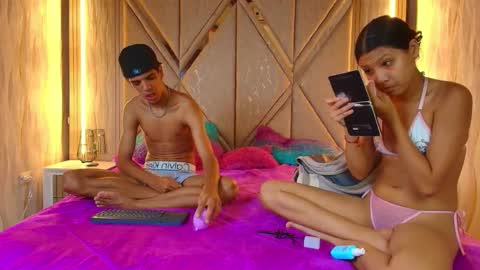 hotcouple_222 online show from 11.06.25