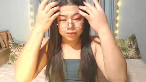 hotcumduo_goddess online show from 04.03.26