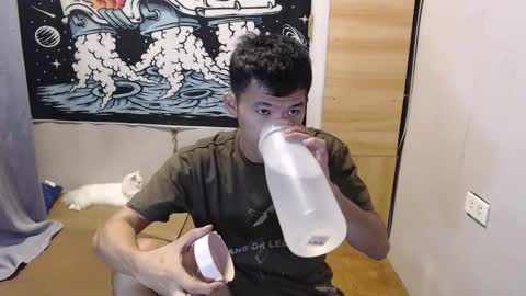Snapshot of hotcuteasianxx chatting on 10.29.25 hotcuteasianxx online show from 10.29.25
