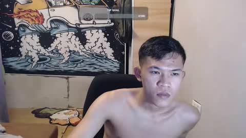 Snapshot of hotcuteasianxx chatting on 11.26.25 hotcuteasianxx online show from 11.26.25