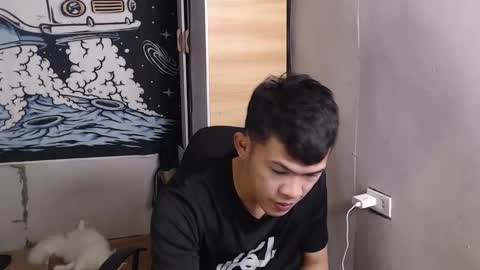 Snapshot of hotcuteasianxx chatting on 12.13.25 hotcuteasianxx online show from 12.13.25