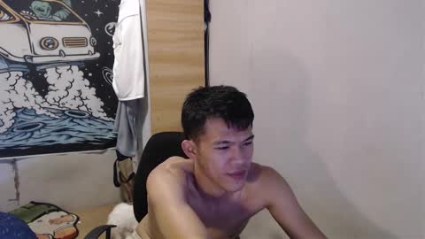 Snapshot of hotcuteasianxx chatting on 12.15.25 hotcuteasianxx online show from 12.15.25