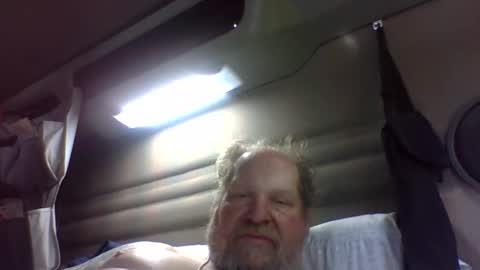 Snapshot of hotdad10 chatting on 04.11.26 hotdad10 online show from 04.11.26