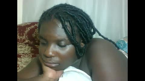 EBBY online show from 10.12.25