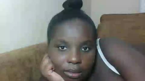 Snapshot of hotebbbyy chatting on 06.18.26 EBBY online show from 06.18.26