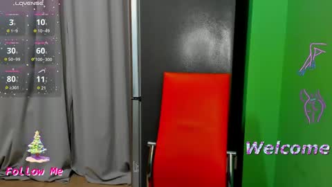 Snapshot of hotenjoymira chatting on 12.15.24 Mira online show from 12.15.24