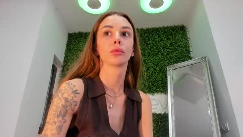 hotfallingdevil online show from 05.25.26