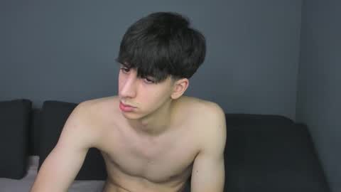 QUENTIN online show from 12.14.25