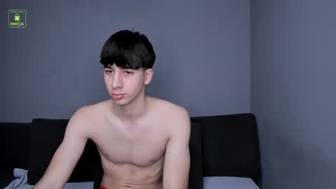 Snapshot of hotflirtyfella chatting on 02.22.26 QUENTIN online show from 02.22.26