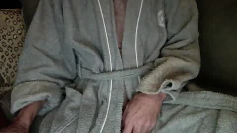 Snapshot of hotfrenchdadd chatting on 02.21.25 hotfrenchdadd online show from 02.21.25