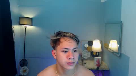 Snapshot of hotfucker_drei chatting on 09.27.25 hotfucker_drei online show from 09.27.25