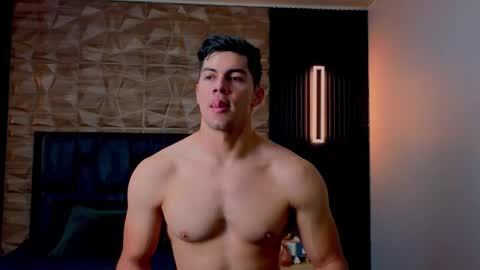 felipe  marcello online show from 10.18.25