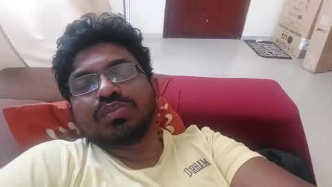 hotgluteus4321 online show from 04.29.26