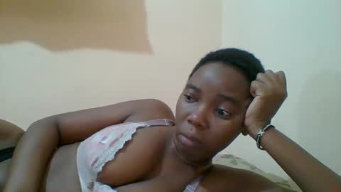 Queen online show from 02.03.25