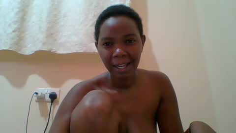 Queen online show from 02.05.25