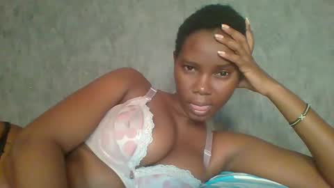 Queen online show from 02.11.25