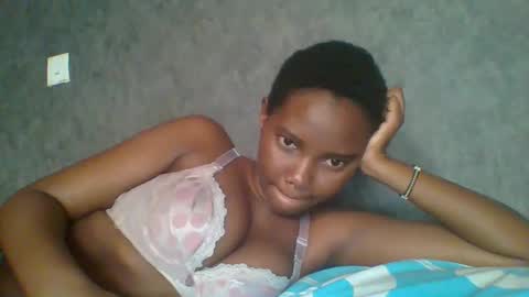 Queen online show from 02.12.25