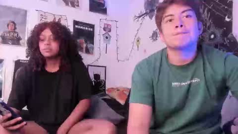 Sam and Nico online show from 10.27.25