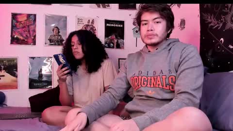 Snapshot of hothoneychile chatting on 02.08.26 Sam and Nico online show from 02.08.26