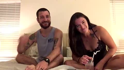 Snapshot of hothoneycouple chatting on 09.09.25 hothoneycouple online show from 09.09.25