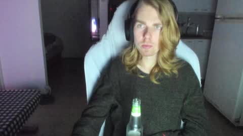 Snapshot of hotinhell666 chatting on 12.04.24 Hikikomori Alex online show from 12.04.24