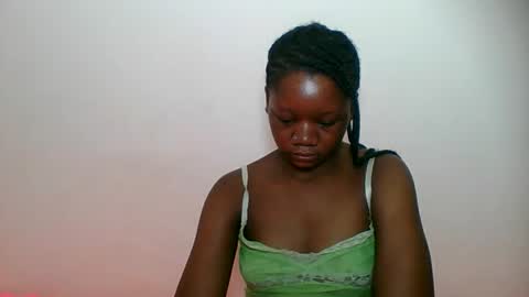 Snapshot of hotjeylee chatting on 04.27.26 LOYCE online show from 04.27.26