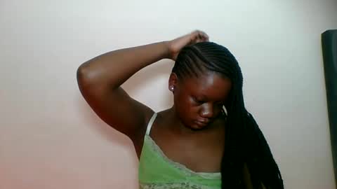 Snapshot of hotjeylee chatting on 05.07.26 LOYCE online show from 05.07.26