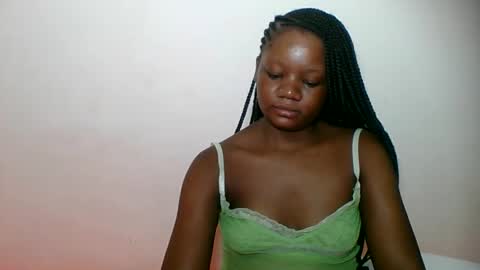 Snapshot of hotjeylee chatting on 05.08.26 LOYCE online show from 05.08.26