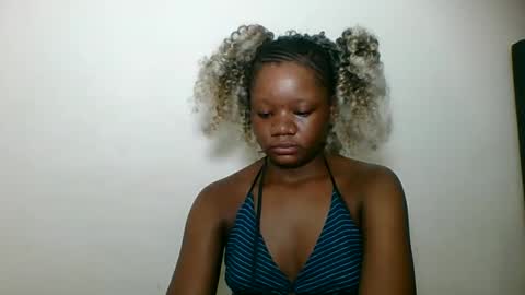 Snapshot of hotjeylee chatting on 06.01.26 LOYCE online show from 06.01.26