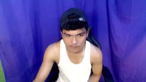 Snapshot of hotking_cummer chatting on 01.19.26 hotking_cummer online show from 01.19.26