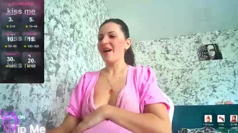 Snapshot of hotkleoo chatting on 03.20.26 MistressM online show from 03.20.26