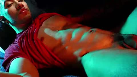 Hotlatinking online show from 02.13.25