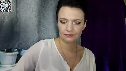 Snapshot of hotmamaqueen234 chatting on 05.11.26 hotmamaqueen234 online show from 05.11.26