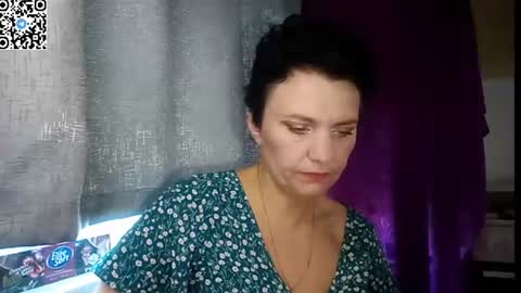 Snapshot of hotmamaqueen234 chatting on 06.25.26 hotmamaqueen234 online show from 06.25.26
