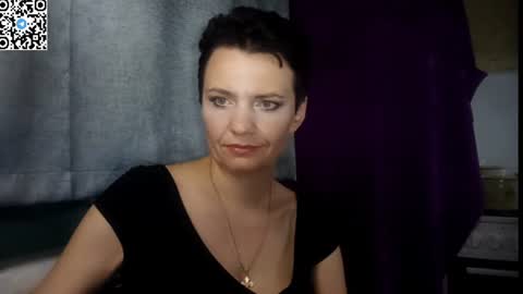 Snapshot of hotmamaqueen234 chatting on 07.07.26 hotmamaqueen234 online show from 07.07.26