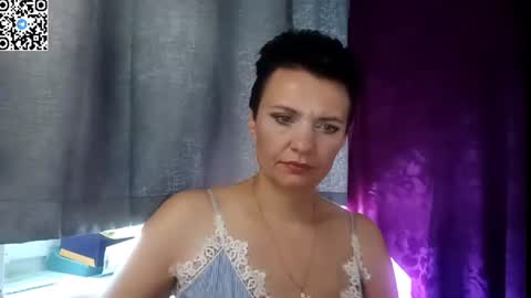Snapshot of hotmamaqueen234 chatting on 07.16.26 hotmamaqueen234 online show from 07.16.26