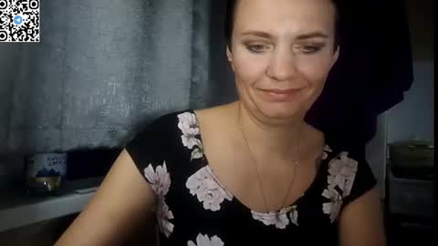 Snapshot of hotmamaqueen234 chatting on 07.17.26 hotmamaqueen234 online show from 07.17.26
