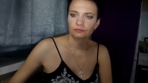 Snapshot of hotmamaqueen234 chatting on 07.23.26 hotmamaqueen234 online show from 07.23.26