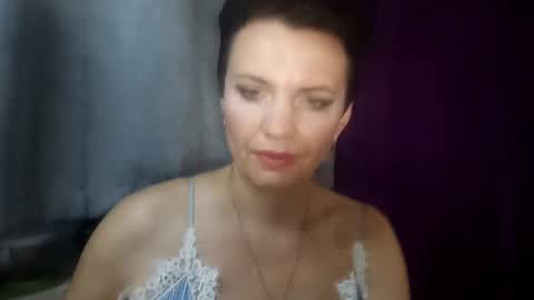 Snapshot of hotmamaqueen234 chatting on 07.28.26 hotmamaqueen234 online show from 07.28.26
