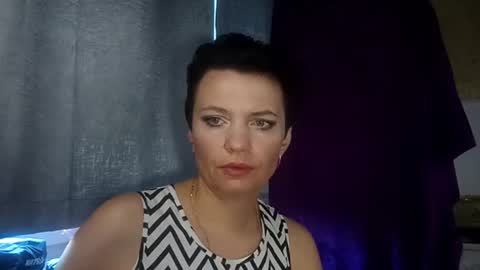 Snapshot of hotmamaqueen234 chatting on 07.31.26 hotmamaqueen234 online show from 07.31.26
