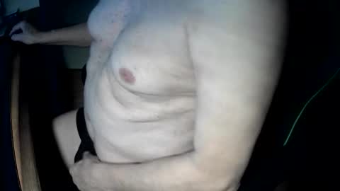 hotmassage50 online show from 10.18.25