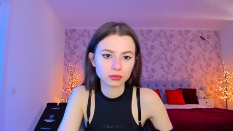 Snapshot of hotmolly_ chatting on 04.15.26 hotmolly_ online show from 04.15.26