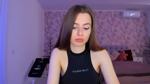 Snapshot of hotmolly_ chatting on 06.12.26 hotmolly_ online show from 06.12.26