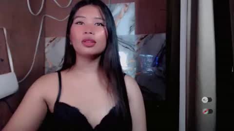 Snapshot of hotmorena_finger chatting on 05.07.26 Analiza online show from 05.07.26