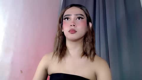 HOT BEATRICE online show from 11.01.25