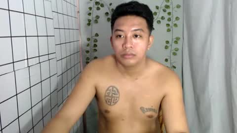 Snapshot of hotnielkhalifa chatting on 09.22.25 neilkhalifa online show from 09.22.25