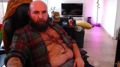 Snapshot of hotokar chatting on 04.15.26 Hotokkar online show from 04.15.26