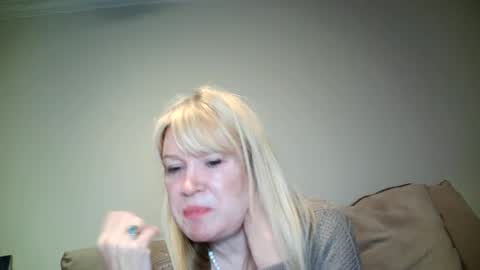 Snapshot of hotpepperrose chatting on 12.05.24 hotpepperose online show from 12.05.24