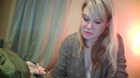 Snapshot of hotpepperrose chatting on 03.06.25 hotpepperose online show from 03.06.25